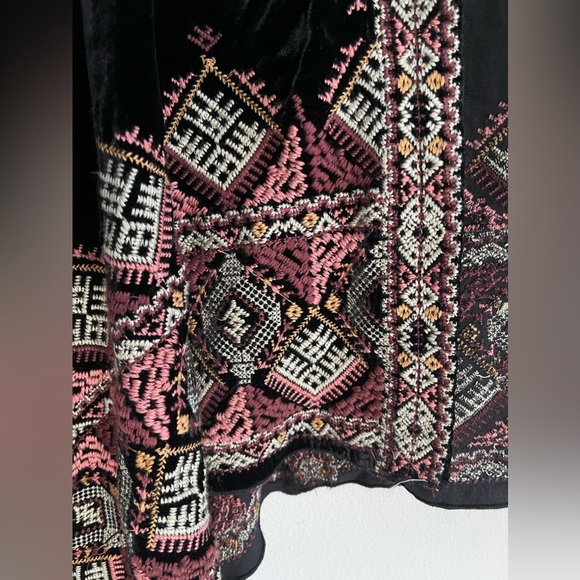 Johnny Was S Aspen Drape Velvet Cardigan - Picture 7 of 9